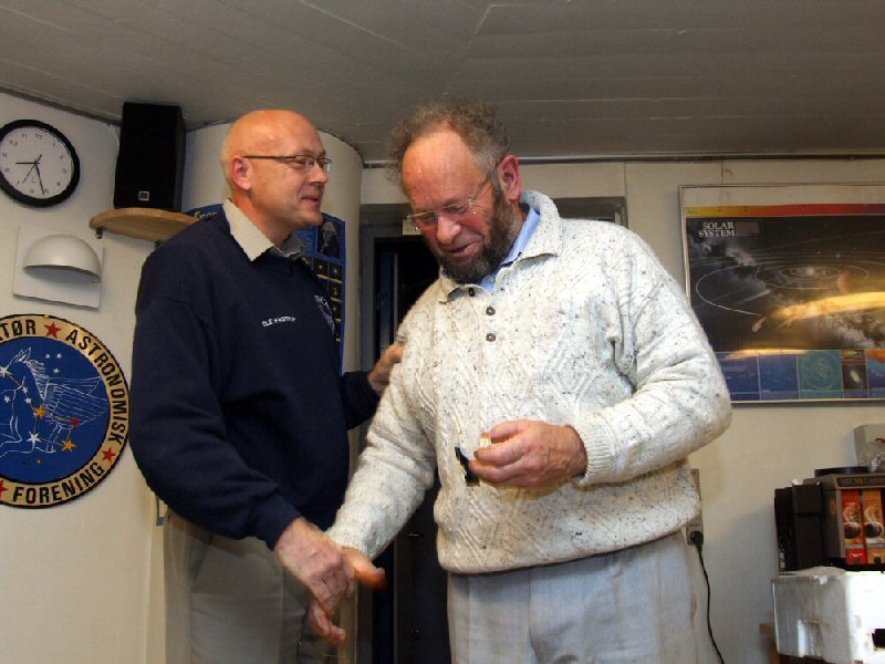 HC modtager s&oslash;lvn&aring;l
